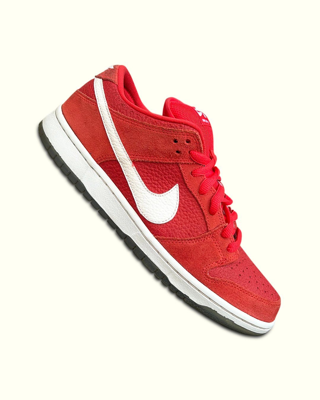 2012 Nike SB Dunk Low Challenge Red (US10.5)