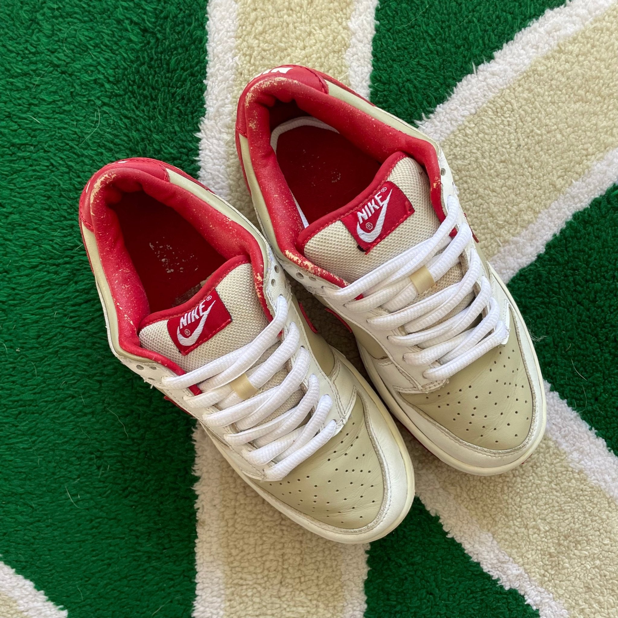 Nike Shoes Nike Sb Dunk Low Mushroom Nike SB Dunk Low Stingwater