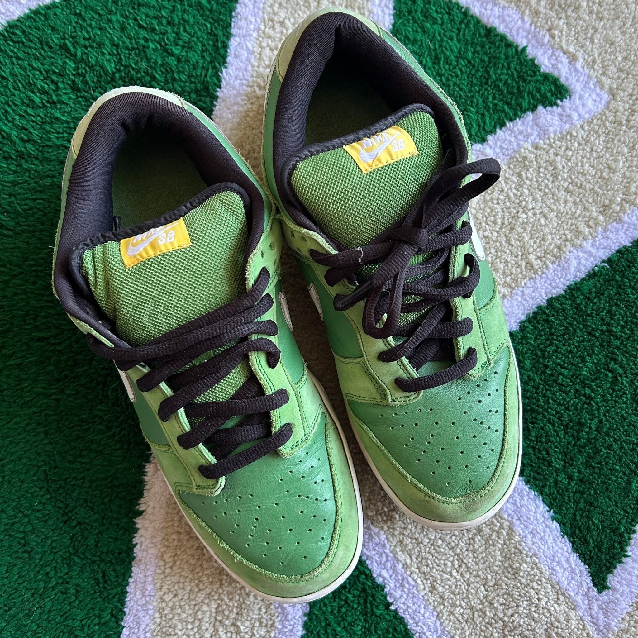 2006 Nike SB Dunk Low Pro Taxi Series Tokyo –