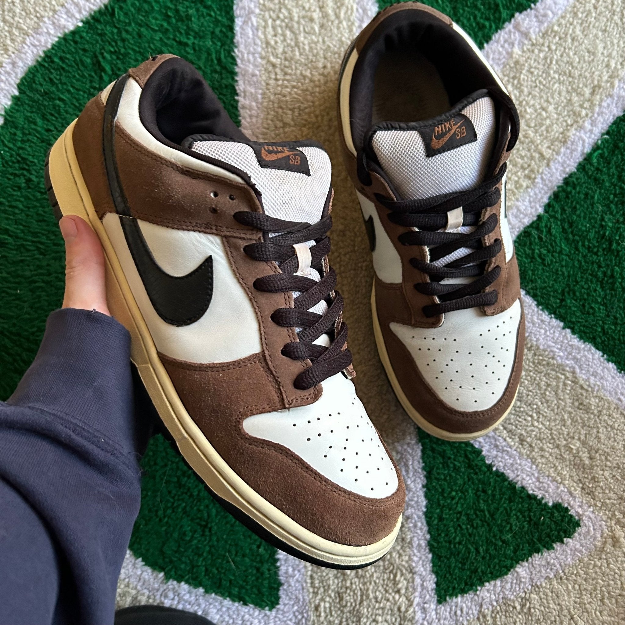 End Brown Nike Sb Brown And White 2007 Nike SB Dunk Low Trail