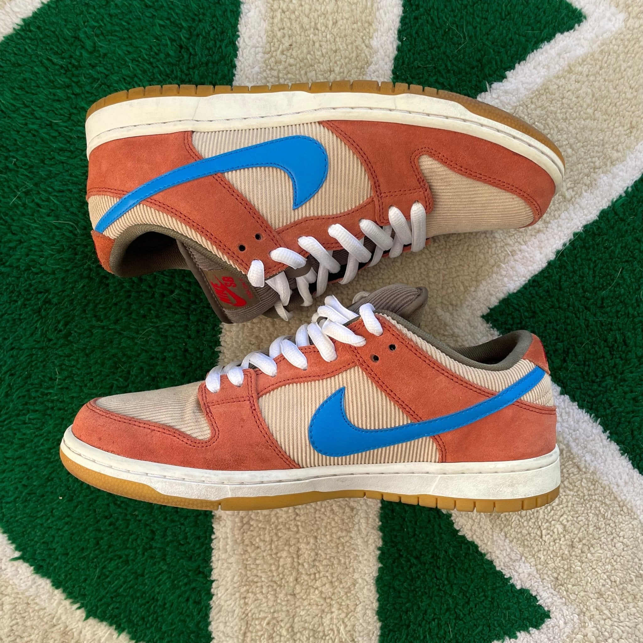 2019 Nike SB Dunk Low Pro Dusty Peach Corduroy (US9) –