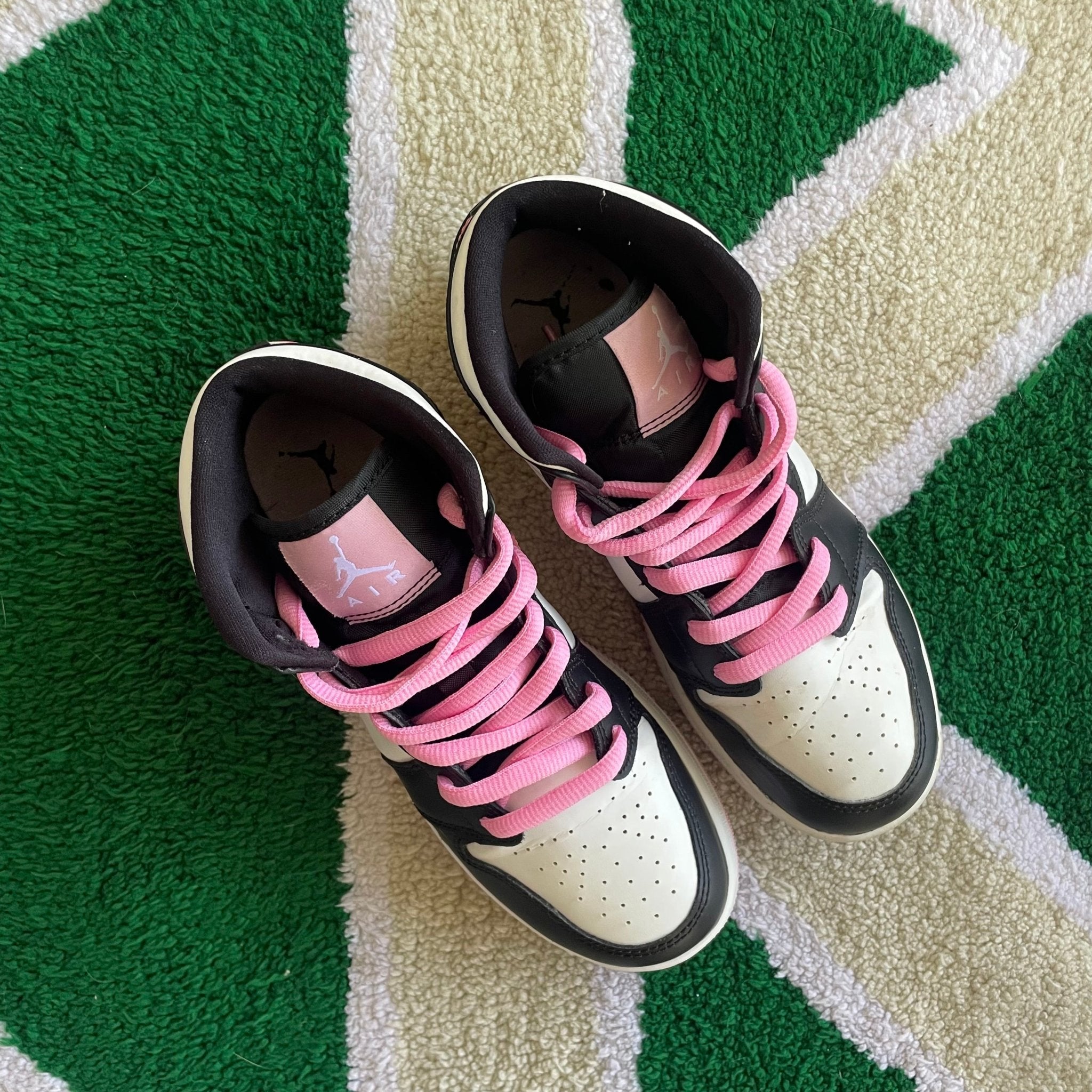 2020 Air Jordan Mid White Black Light Artic Pink