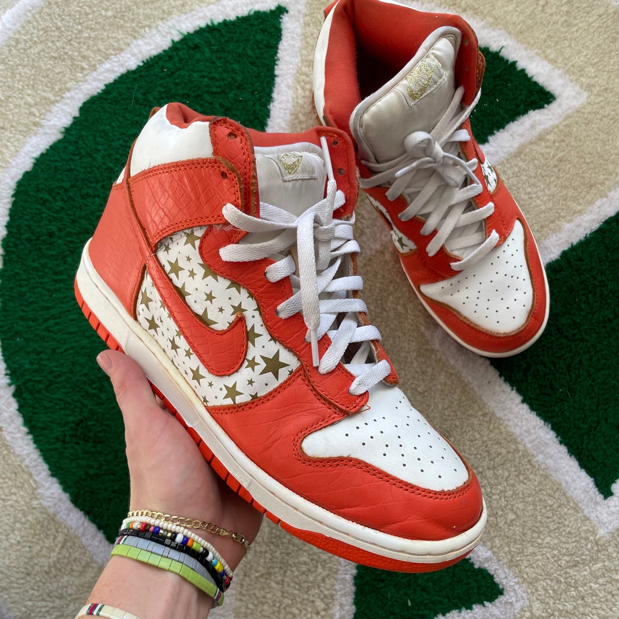 2003 Nike SB Dunk Supreme x Nike Orange Stars (US9) –