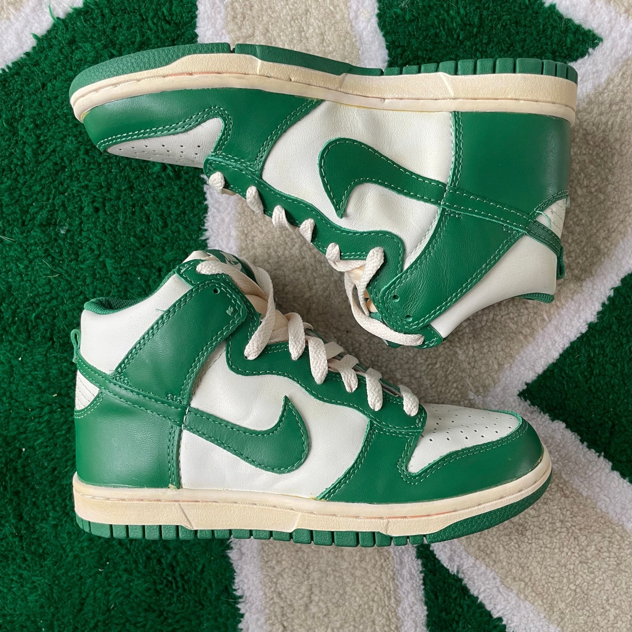 Sneaker Collection 2008 Nike Dunk High 2008 Nike Dunk High Pine